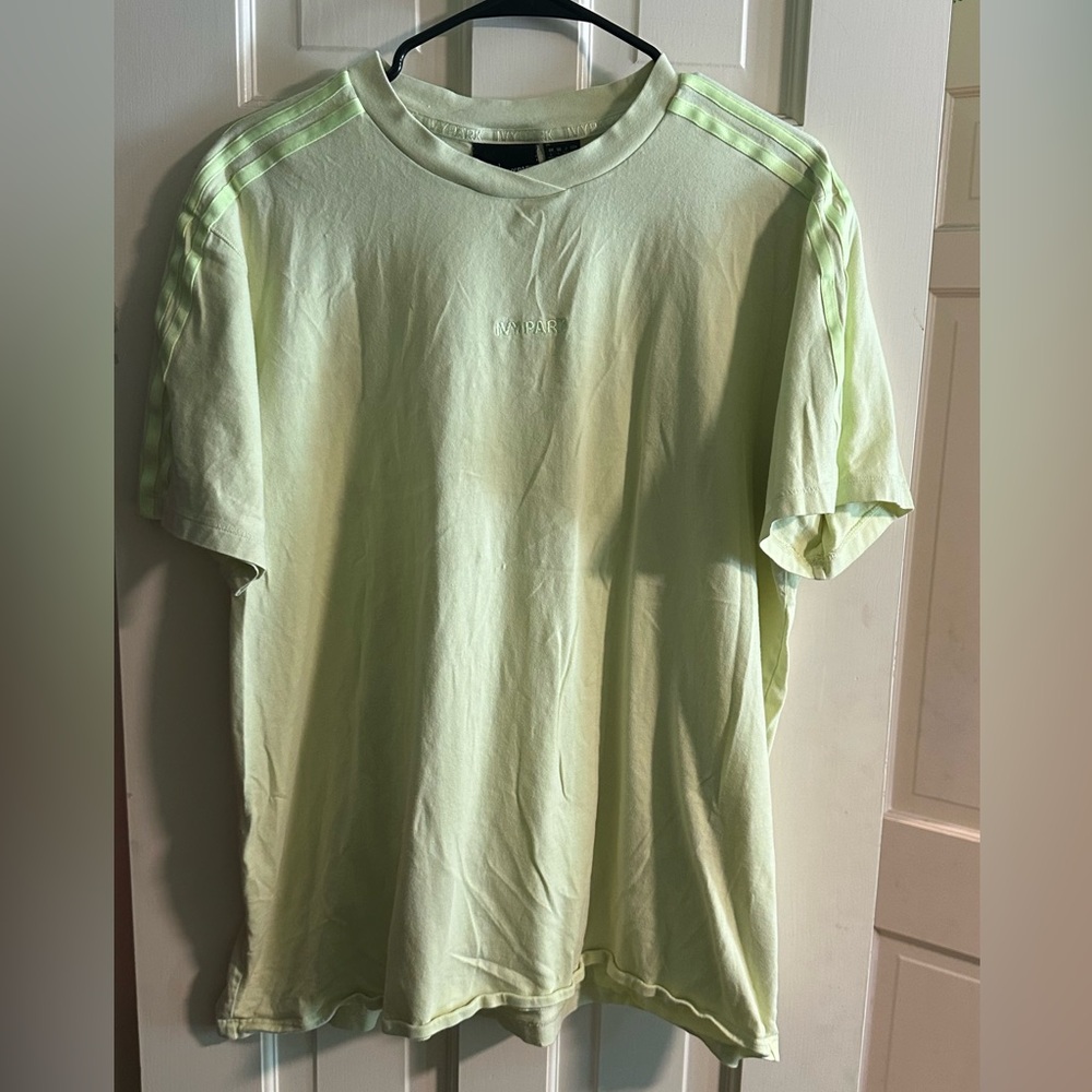 Ivy Park adidas Beyoncé chartreuse 3 stripe tee shirt size large